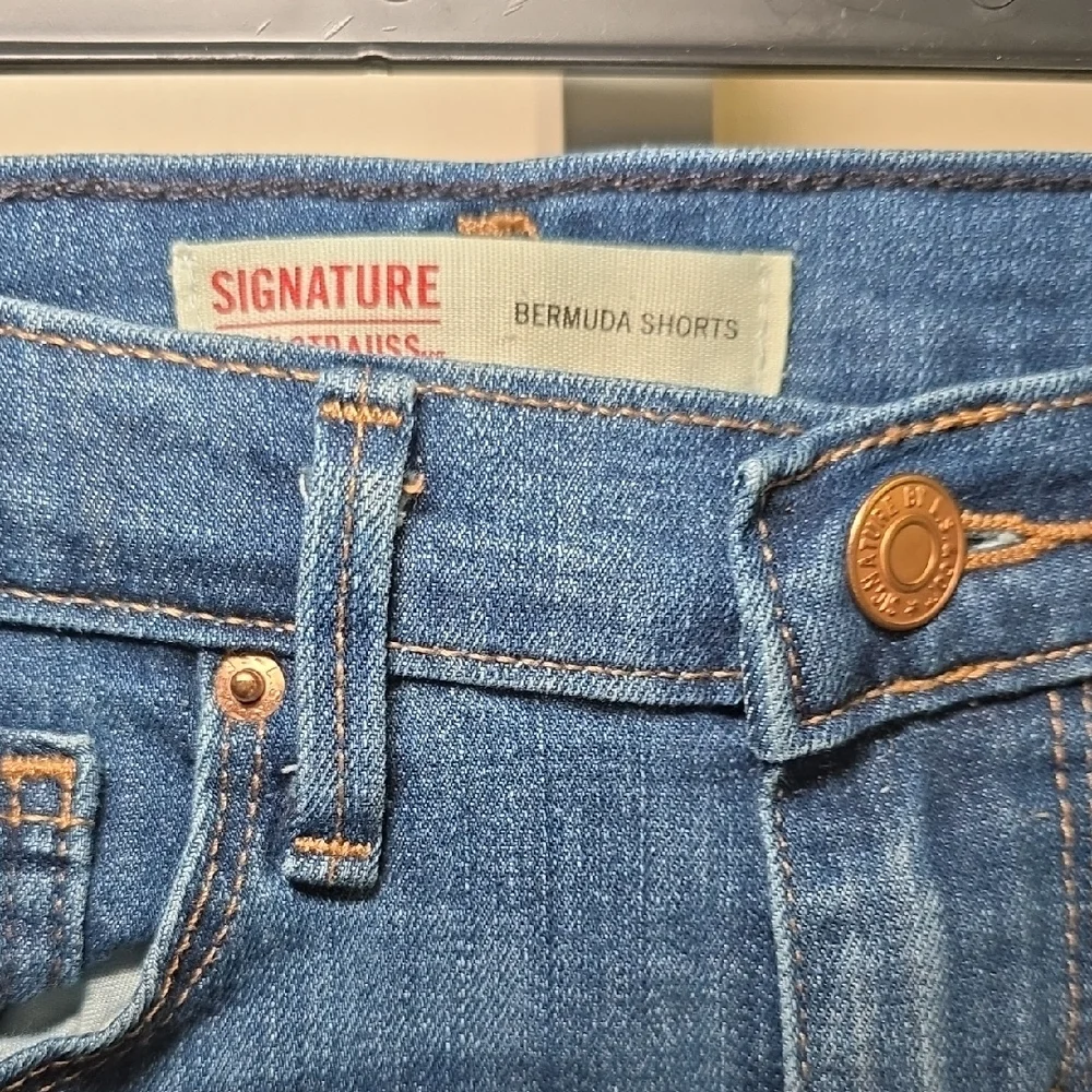 Girls Levis Signature Dark Blue Denim Bermuda Shorts‎ Sz W8